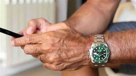 when did rolex stop making the hulk